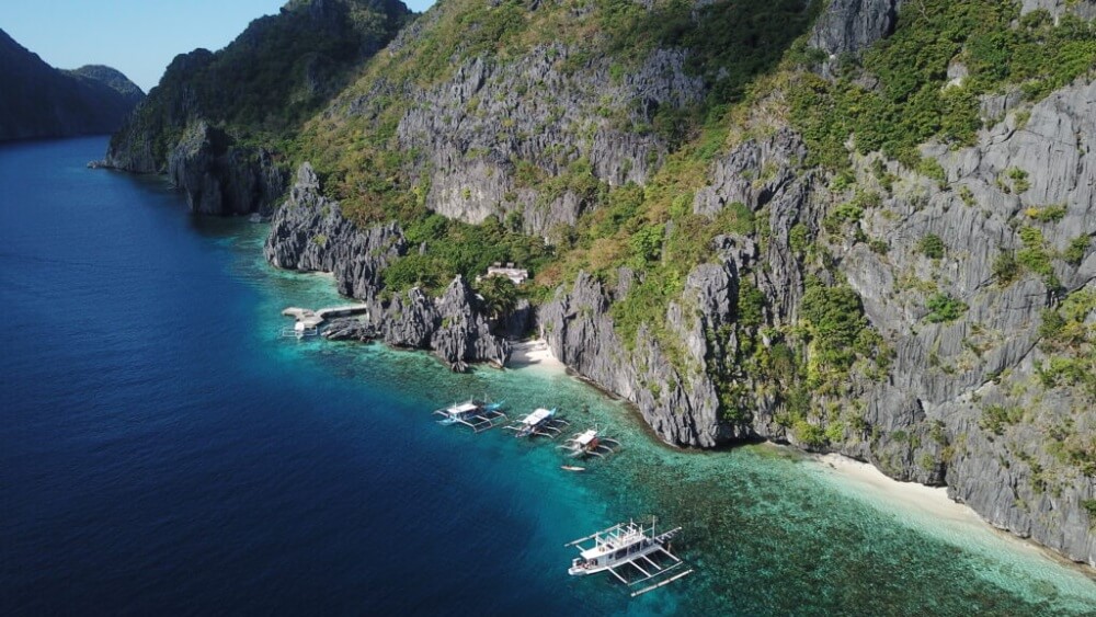 Las Cabanas Beach: Sunsets, Ziplines, and Vibes