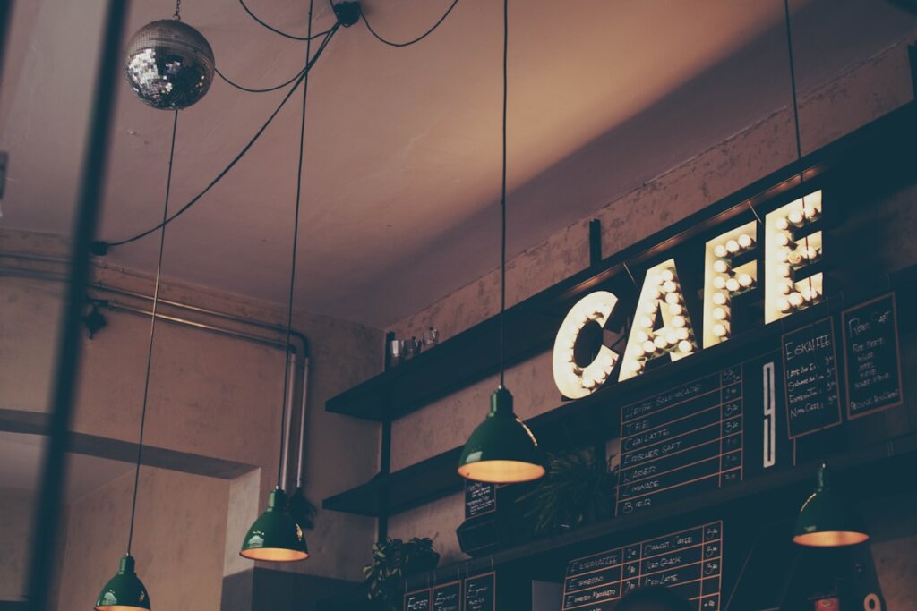 Best Cafes & Brunch Spots in El Nido Town (2026 Guide)