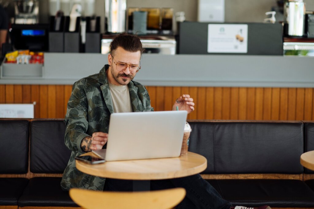 Best Cafes for Remote Work & Wi-Fi in El Nido