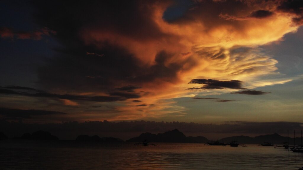 Sunset over Corong-Corong, El Nido