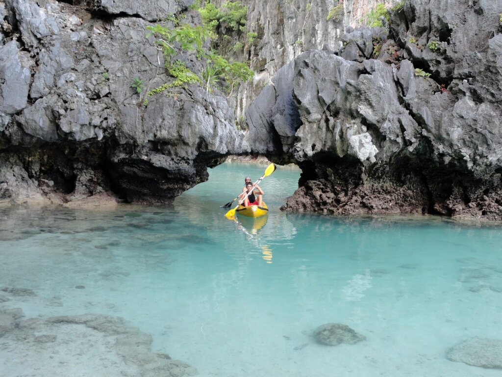 Kayaks inside Small Lagoon, El Nido