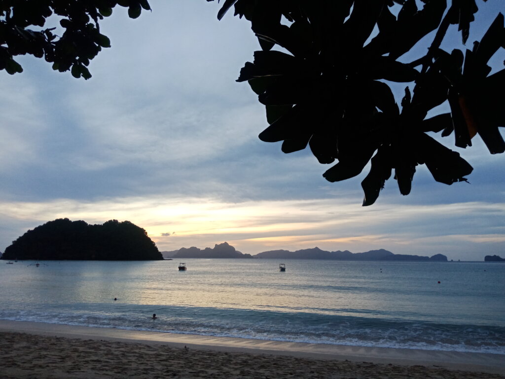 Papaya Beach El Nido Guide