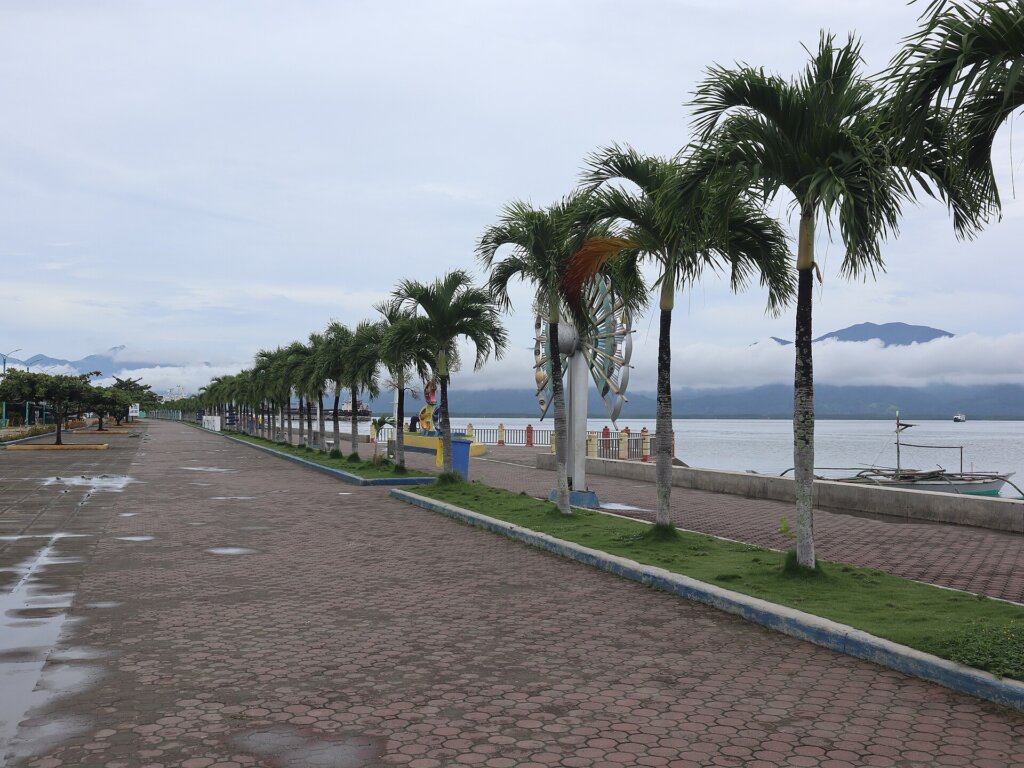 Puerto Princesa City Baywalk – overnight stop before El Nido